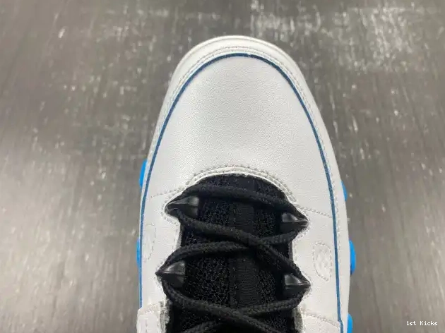 1st Kicks FQ8992-101 Powder Air Blue 9 Jordan 0617